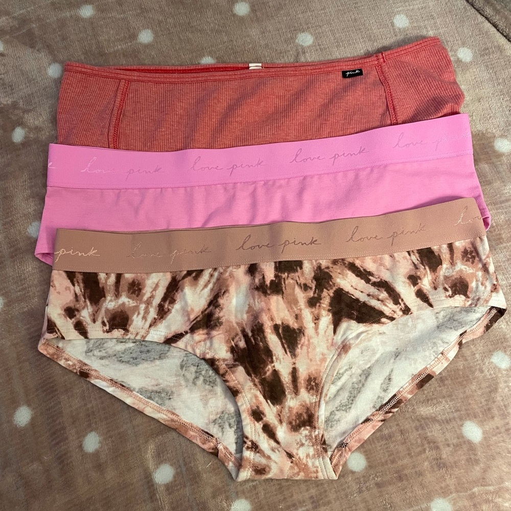 3 VS PINK Panties